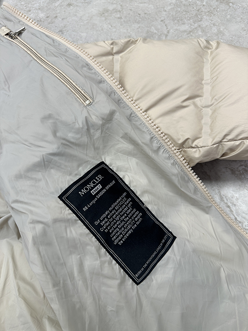 モンクレール 新しいクラシックキルティングダウンジャケット