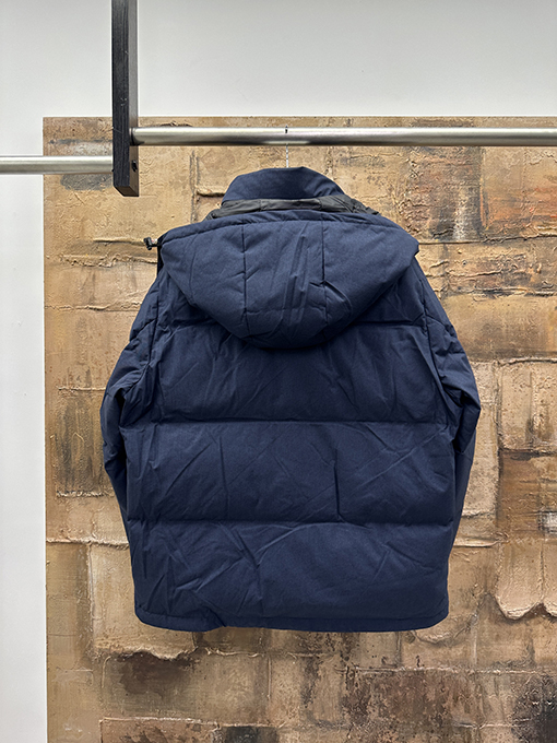 モンクレール 高級スキーダウンジャケット