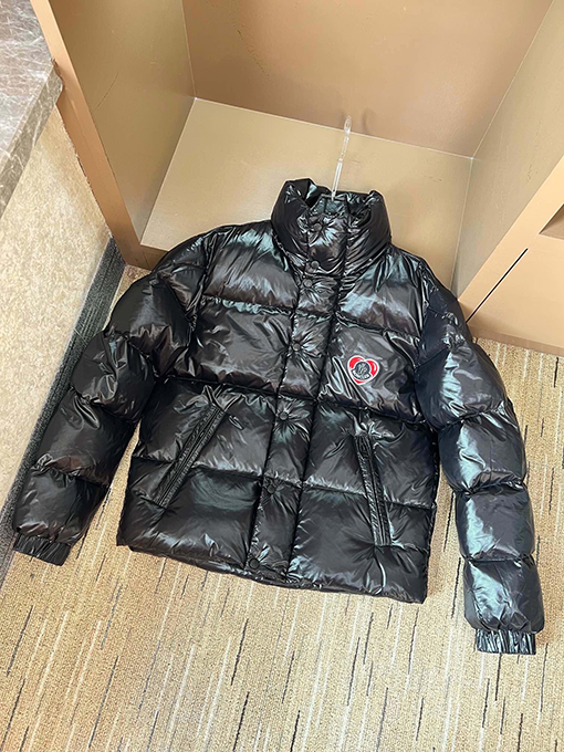 モンクレールコピー ショート丈カップルスタンドカラーダウンジャケット