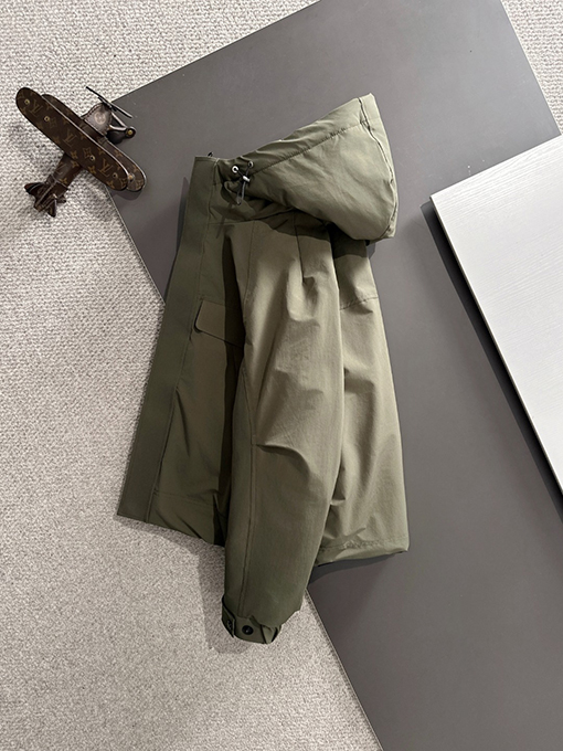 バーバリー 高級カスタムダウンジャケット