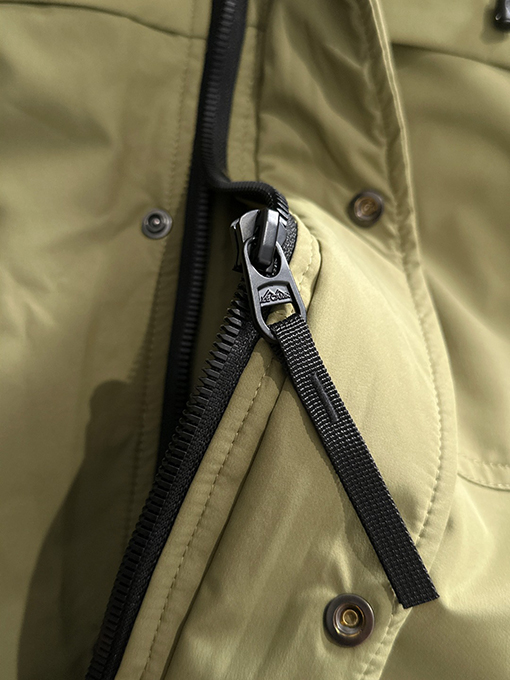 ルイヴィトン クラシックな高級カスタムダウンジャケット