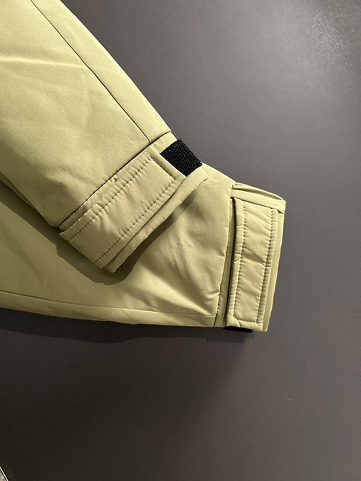 ルイヴィトン クラシックな高級カスタムダウンジャケット