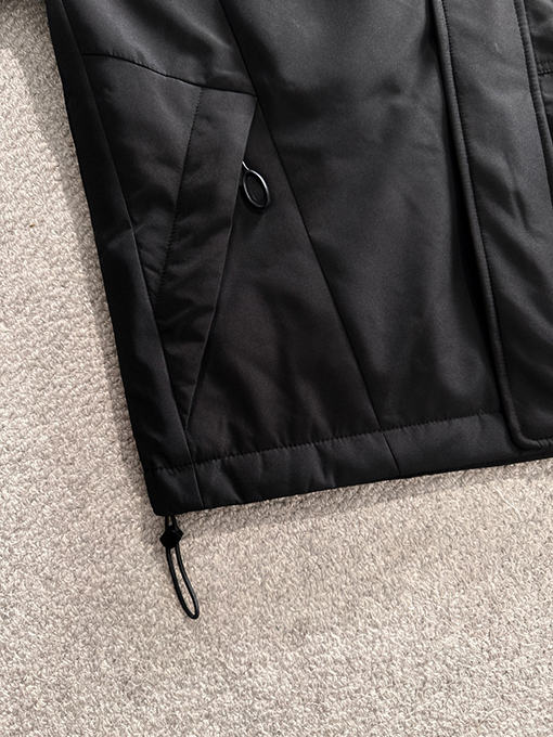 ルイヴィトン クラシックな高級カスタムダウンジャケット