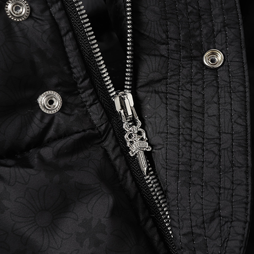 クロムハーツ 新作ダークパターンジャカードダウンジャケット