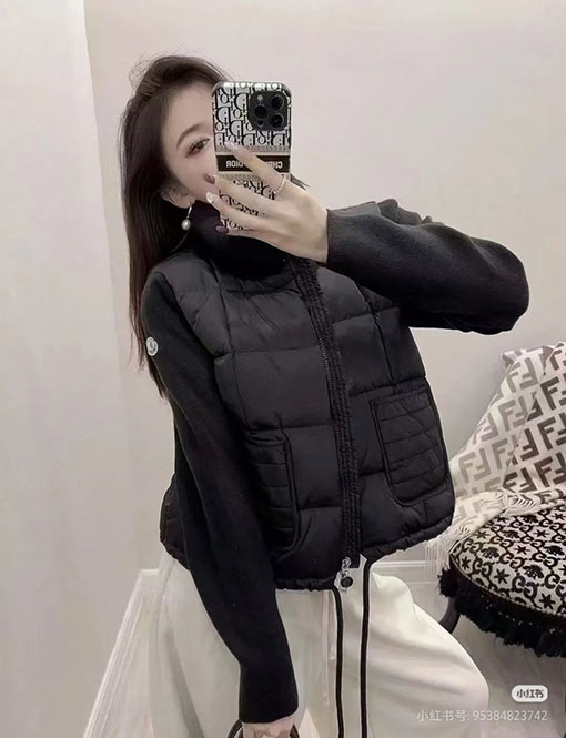 モンクレール Square-Quilted Padded ウールスタンドカラージップアップダウンジャケット