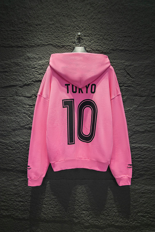 バレンシアガ Balenciaga 500g のヘビーウェイトスウェットシャツ