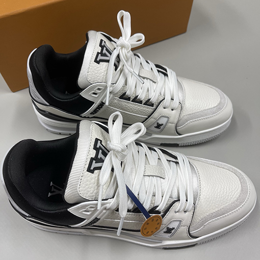 ルイヴィトンスーパーコピー LV Trainer Sneaker カップルスニーカー