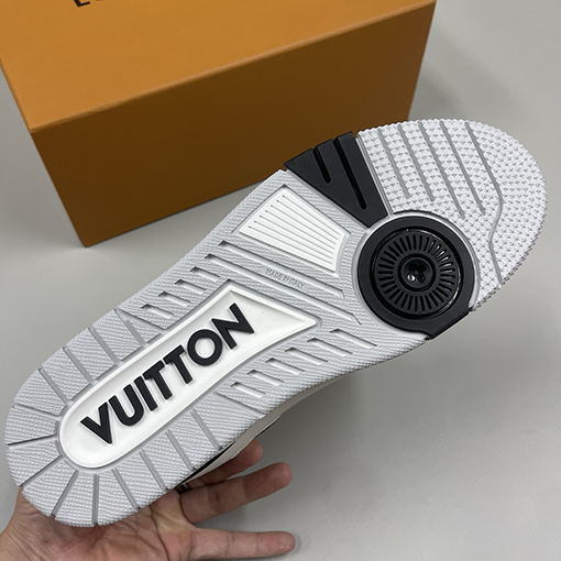 ルイヴィトンスーパーコピー LV Trainer Sneaker カップルスニーカー