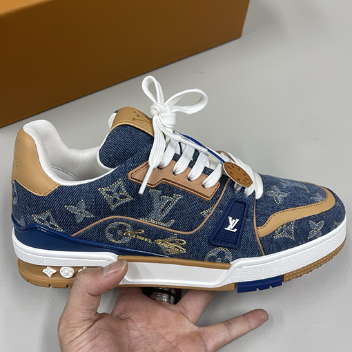 ルイヴィトン LV Trainer Sneaker 新しいカップルスニーカー