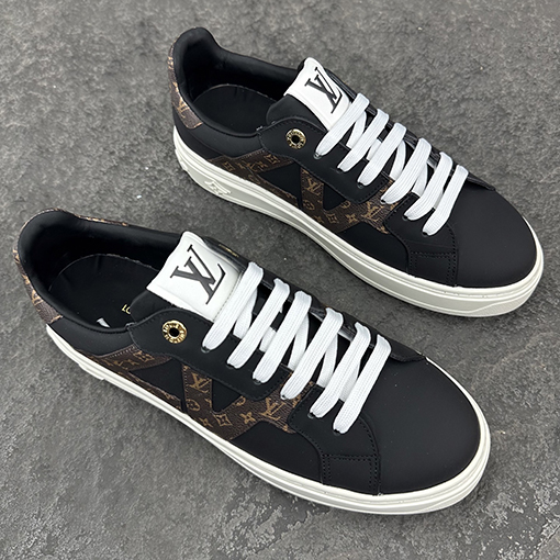 ルイヴィトン LV TIME OUT クラシックなカップルスニーカー