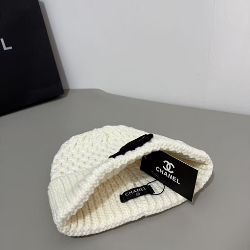 シャネル 正式リリースベストセラーのニット帽