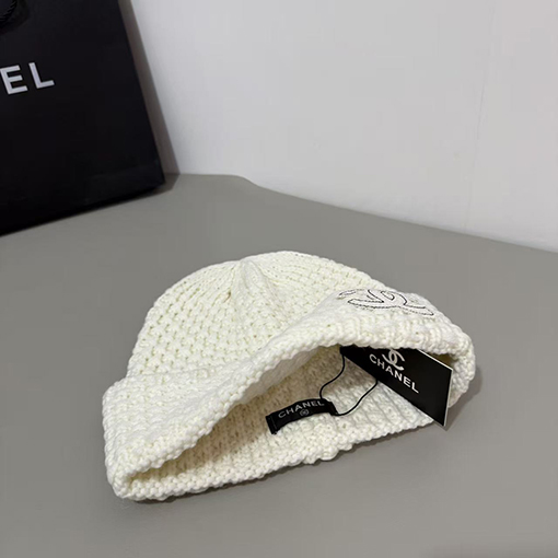 シャネル 正式リリースベストセラーのニット帽