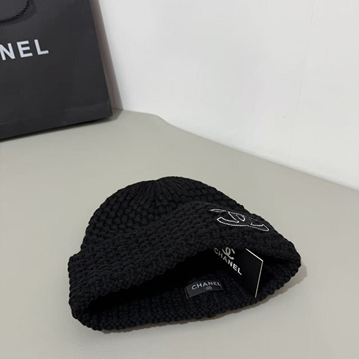 シャネル 正式リリースベストセラーのニット帽