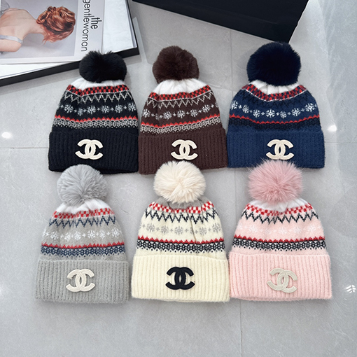 シャネル レディーススタイリッシュなポンポンニット帽
