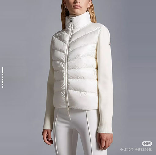 モンクレール 新モデルロゴパッチワークダウンジャケット