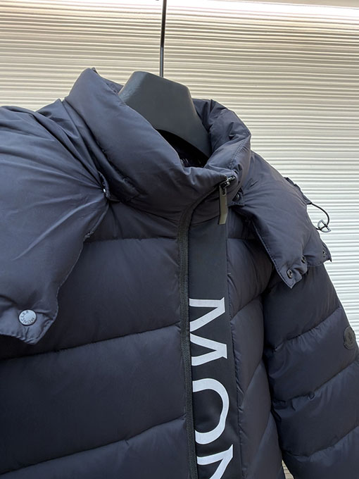 モンクレール ブラック ウォリアー デタッチャブル フード付きダウンジャケット