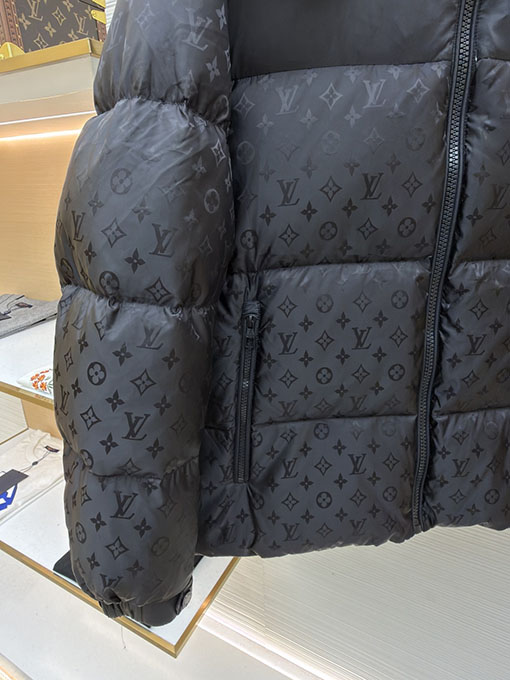 ルイヴィトンスーパーコピー パッチワークプリントダウンジャケット
