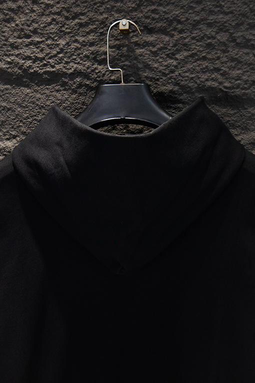 プラダ 新しいヘビーデューティー刺繍スウェットシャツ