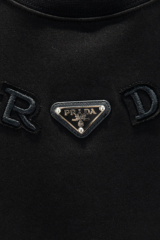 プラダ 刺繍アップリケ クルーネックスウェットシャツ