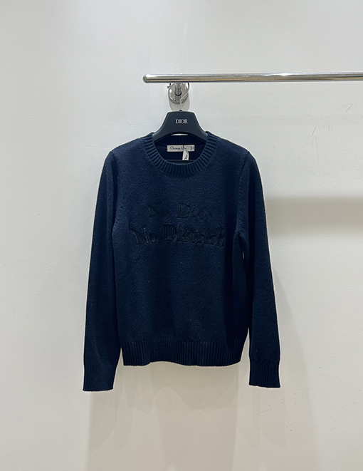 ディオールコピー 新しい文字の刺繍ニットクルーネックセーター