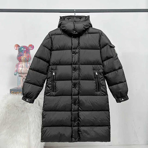 モンクレールスーパーコピー Hanoverian シリーズのマットロングダウンジャケット