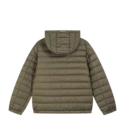 モンクレール Galion ショート丈フード付きダウンジャケット