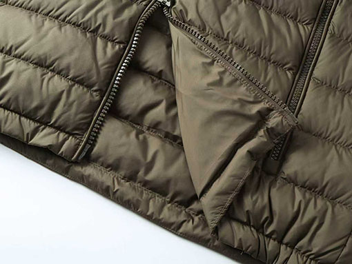 モンクレール Galion ショート丈フード付きダウンジャケット