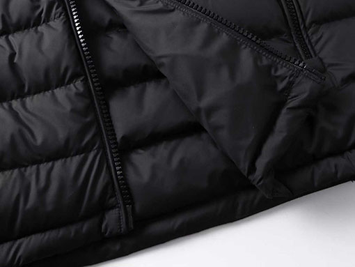 モンクレール Galion ショート丈フード付きダウンジャケット