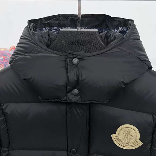 モンクレールコピー Cyclone 2in1 ダウンジャケット