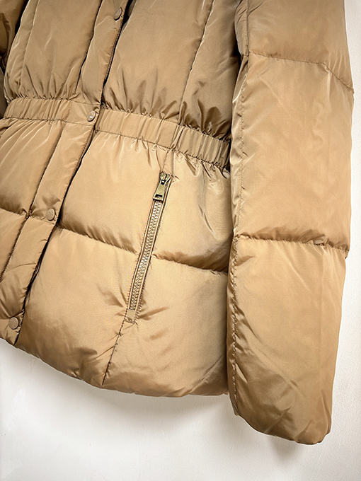 モンクレール Agneux レディースウエストカラーブロックのフード付きミドル丈ダウンジャケット