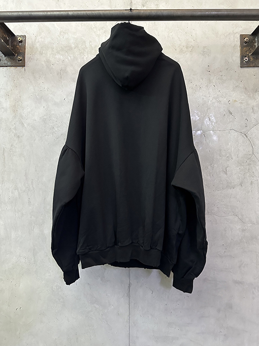 バレンシアガ Balenciaga サーフシリーズ クラックルプリント パーカー