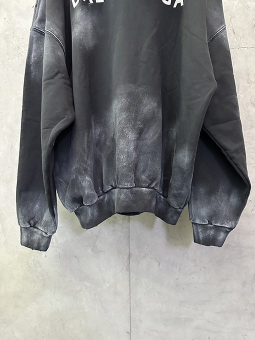 バレンシアガスーパーコピー ロゴ刺繍入り手描きグラフィティパーカー