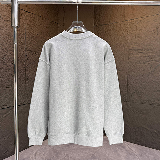 フェンディ 新しいクルーネックロゴ反射フロックスウェットシャツ