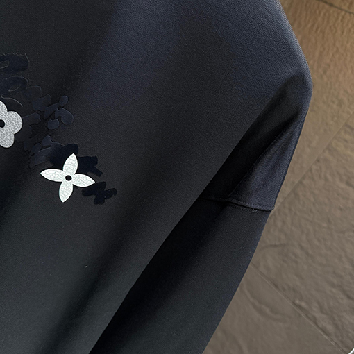 ルイヴィトン クラックシルバーロゴ フロッククルーネックスウェットシャツ