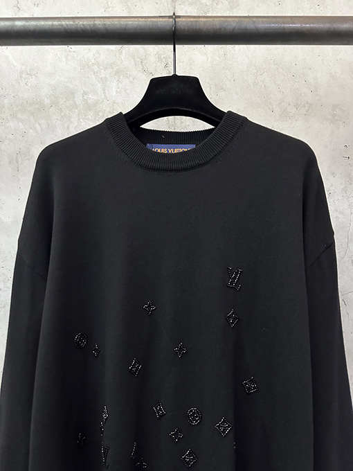 ルイヴィトンコピー グラデーションビーズニットプルオーバー