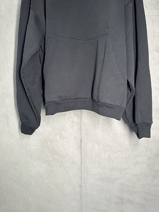 バレンシアガスーパーコピー Balenciaga ドロップショルダー刺繍パーカー