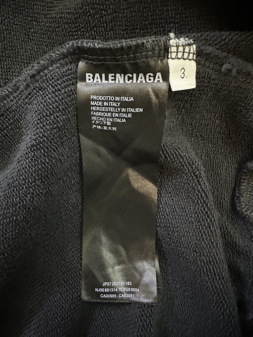 バレンシアガスーパーコピー Balenciaga ドロップショルダー刺繍パーカー