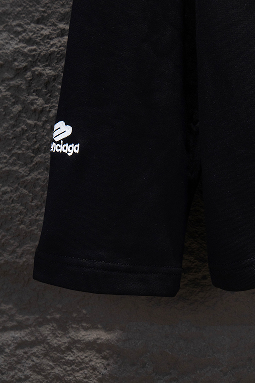 バレンシアガ Balenciaga 420g スキー限定刺繍スウェットシャツ