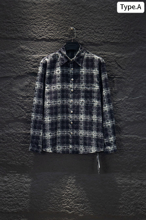 クロムハーツ 袖口にレザーパッチが付いた全面プリントのチェックシャツ