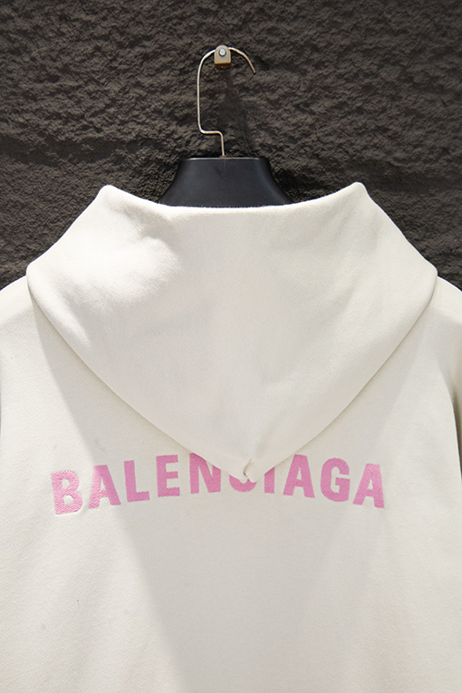 バレンシアガ Balenciaga 500g 刺繍パーカー