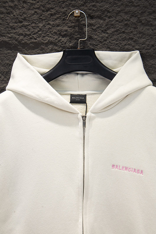 バレンシアガ Balenciaga 500g 刺繍パーカー