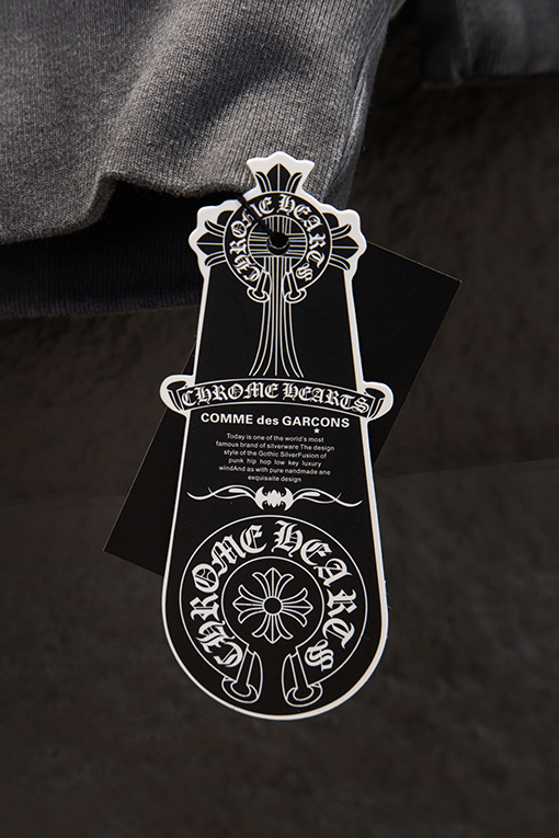 クロムハーツスーパーコピー 新作ラインストーンカラーバーニングパーカー