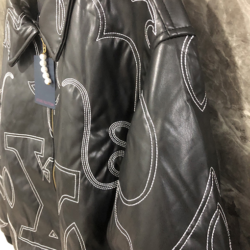 ルイヴィトン LV ファレルウィリアムズ限定刺繍レザーボンバージャケット