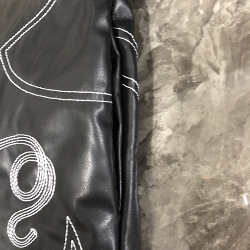 ルイヴィトン LV ファレルウィリアムズ限定刺繍レザーボンバージャケット