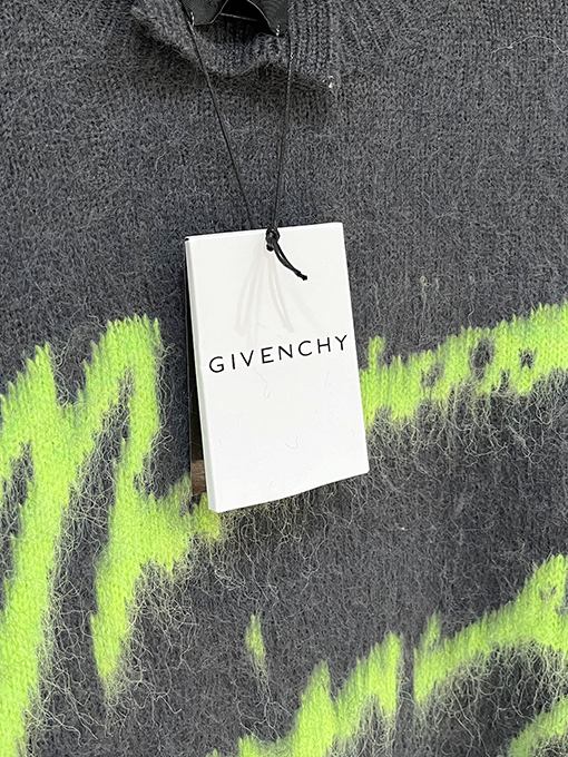 ジバンシイ ジャカードニットセーター