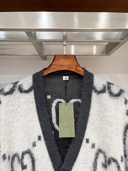 グッチ 両面ジャカードカーディガンセーター