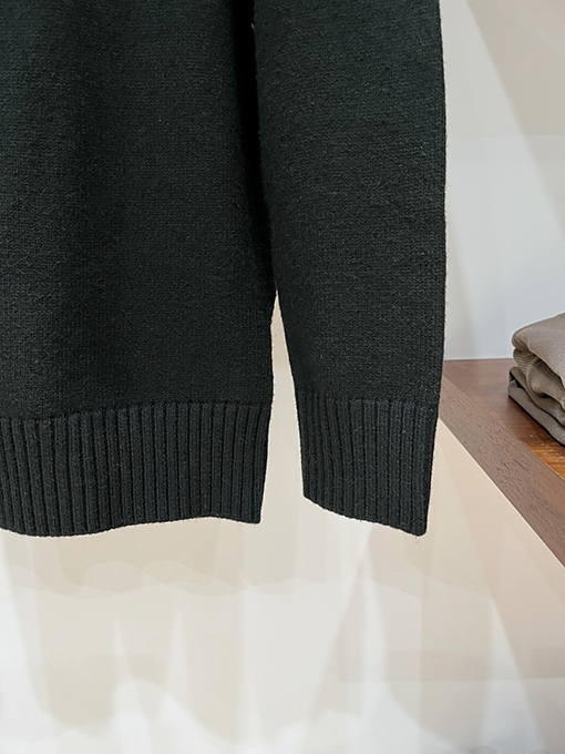 プラダコピー PRADA 新しい刺繍ロックセーター