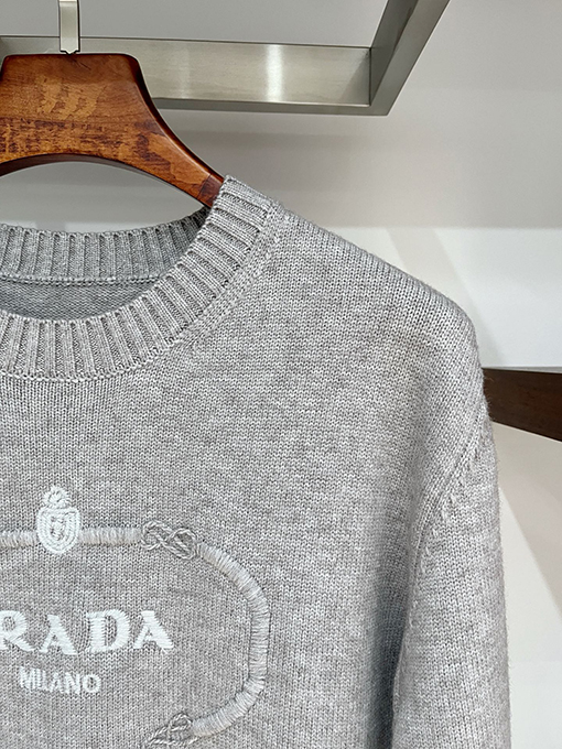 プラダコピー PRADA 新しい刺繍ロックセーター