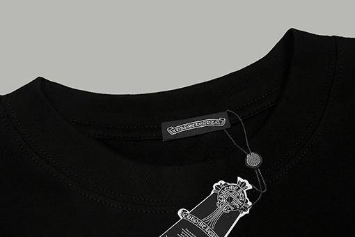 クロムハーツ フロントとバックにクロスロゴプリント長袖シャツ