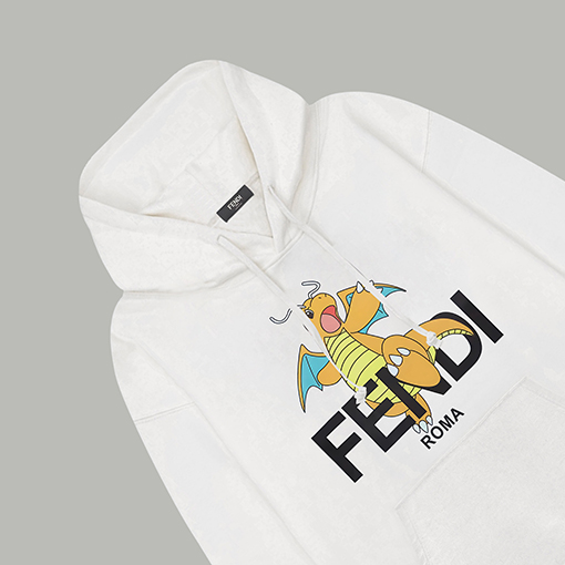 フェンディ リトルファイアドラゴンロゴパーカー